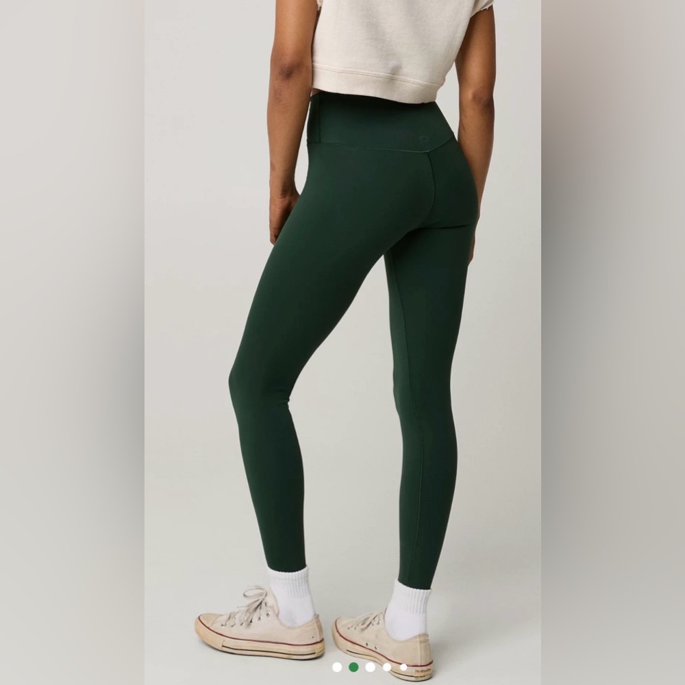Offline by Aerie High-Rise Dark Green Performance Leggings